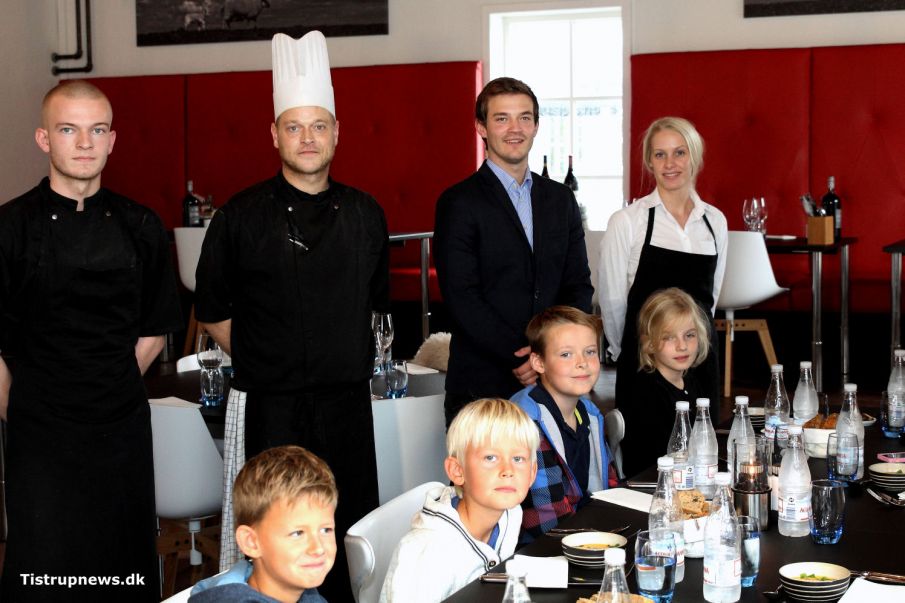 Børnenes smagsløg fik en gourmet oplevelse på Chhat Food & Wine i Blåvand..