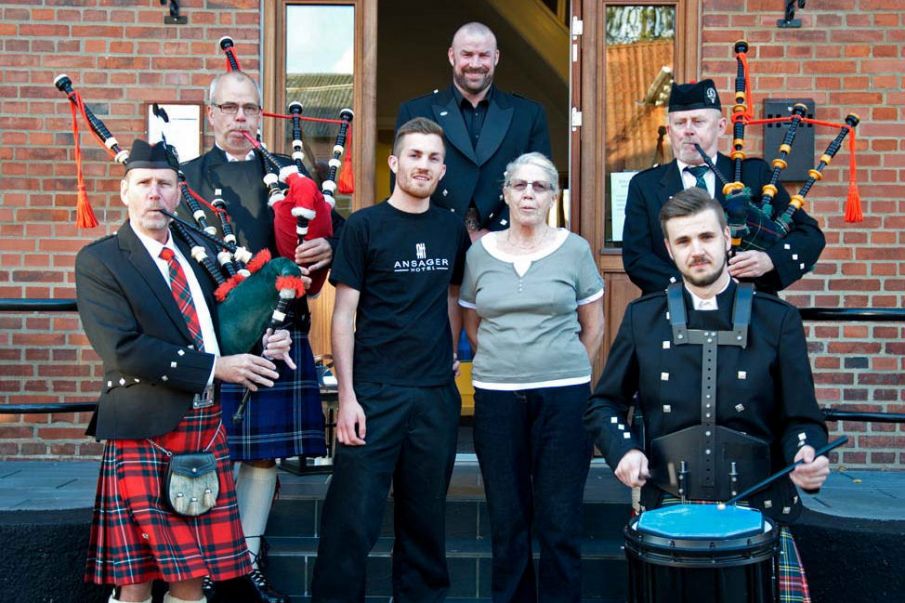 Ølgod og Omegns Whiskylaug’s 10 års jubilæum blev fejret på Hotel Ansager..