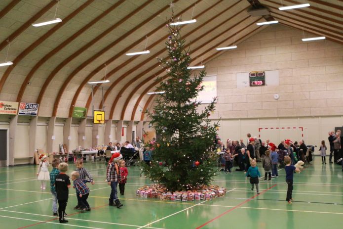 Møllehusets Venners juletræsfest.