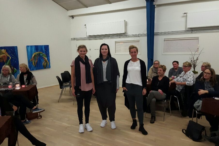 stykke overgive elektronisk Video: Modeshow i TRIM-Tistrup